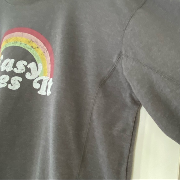 Wildfox Rainbow "Easy Does It" Oversized Grey Graphic Sweatshirt w MEASUREMENTS! - Picture 7 of 14